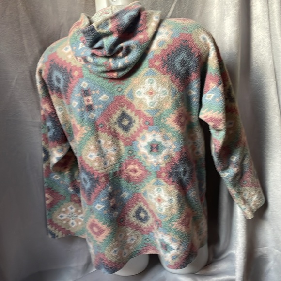 Fleece zip up hoodie. Size medium - Picture 3 of 3